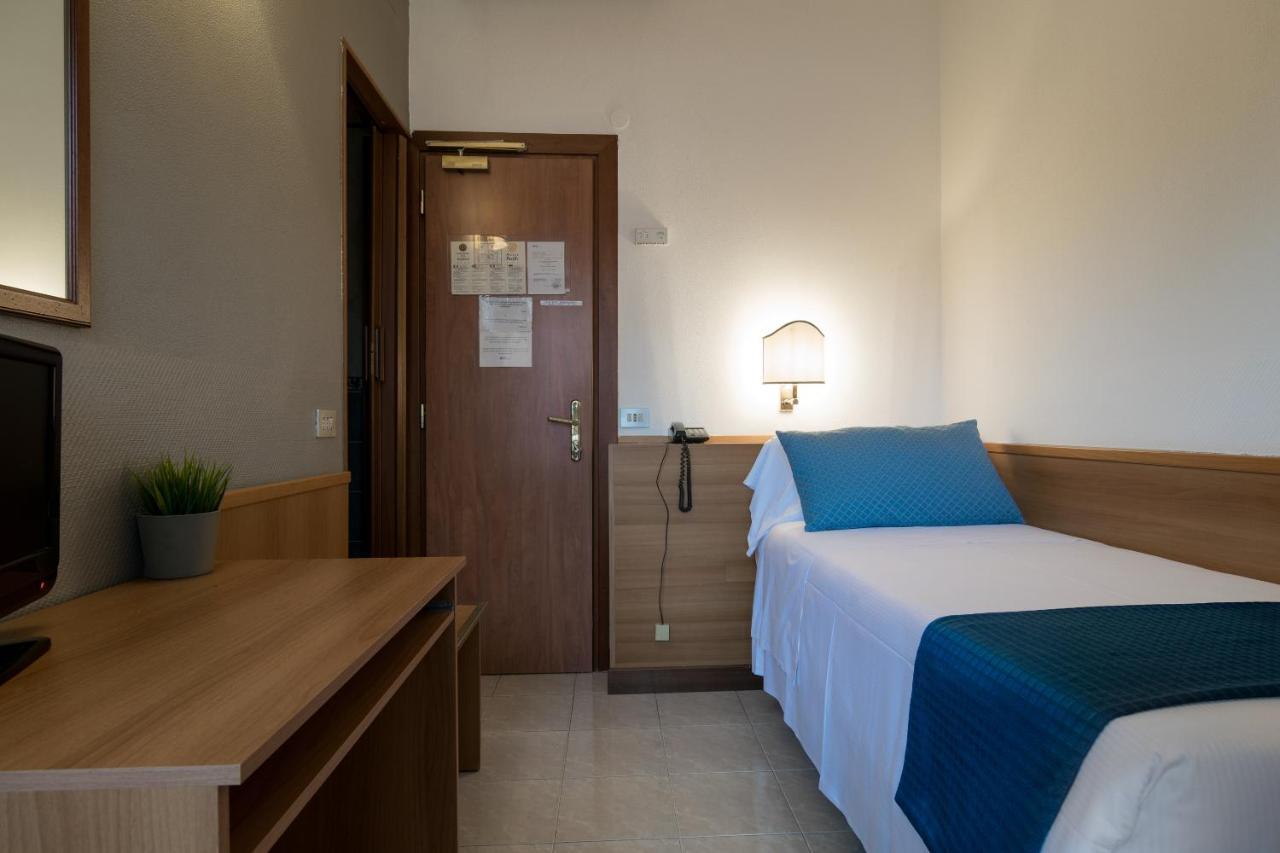 Hotel Pacific Roma Esterno foto