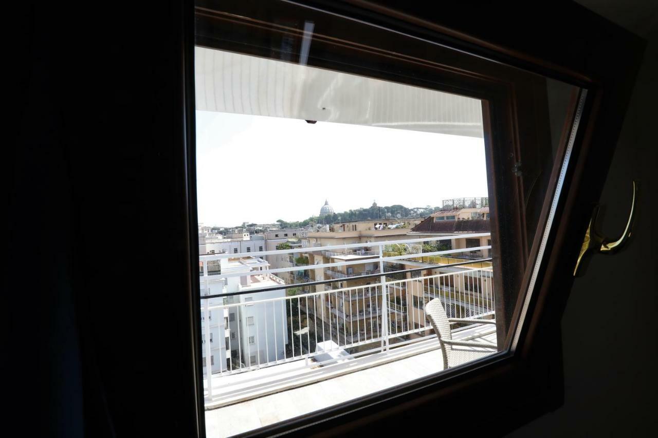 Hotel Pacific Roma Esterno foto